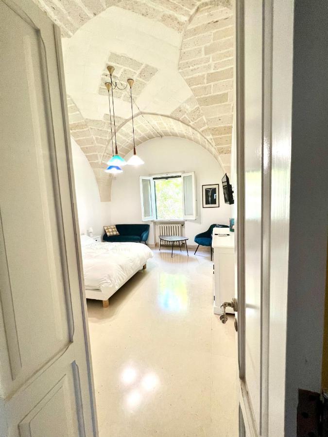 Villa Encantamiento - Dimora Gelsomino - Masseria Storica Nel Cuore Della Puglia Con Piscina Latiano Εξωτερικό φωτογραφία