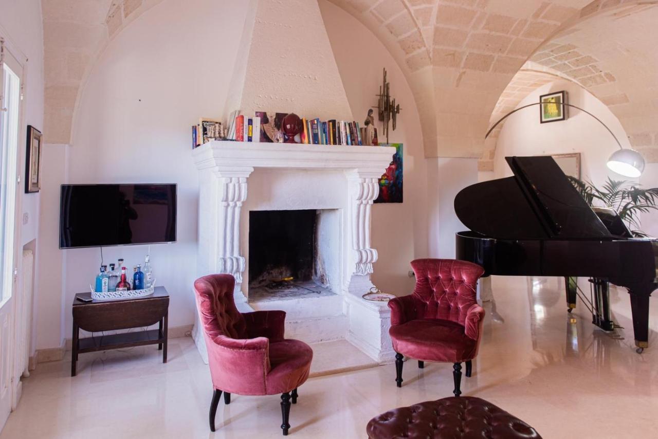 Villa Encantamiento - Dimora Gelsomino - Masseria Storica Nel Cuore Della Puglia Con Piscina Latiano Εξωτερικό φωτογραφία