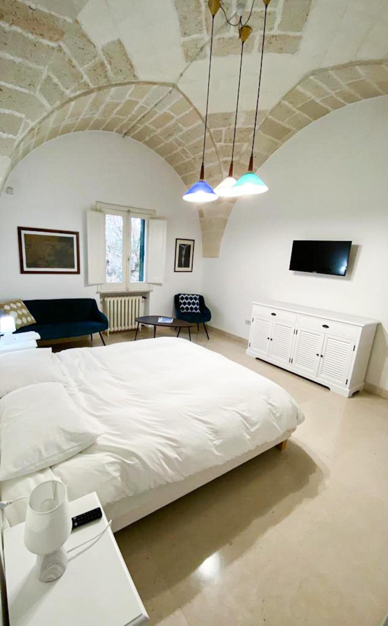 Villa Encantamiento - Dimora Gelsomino - Masseria Storica Nel Cuore Della Puglia Con Piscina Latiano Εξωτερικό φωτογραφία